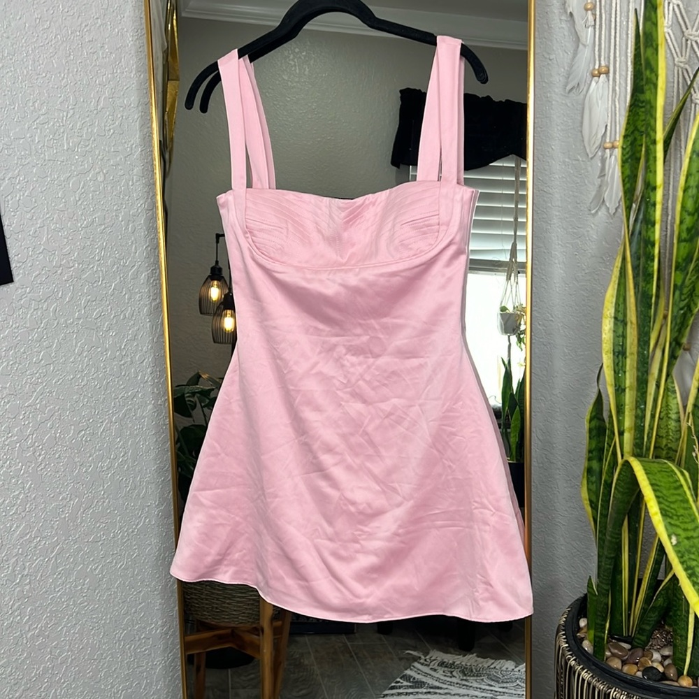HOUSE OF CB 'Kara' Pink Quartz Mini Dress NWOT - Picture 10 of 15